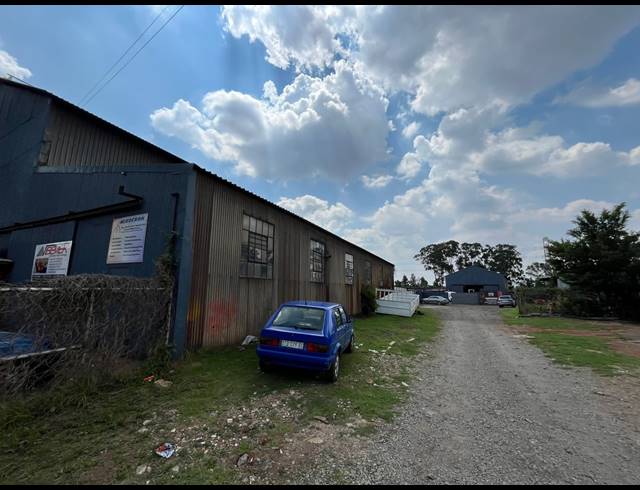 2,400M² WORKSHOP FOR SALE IN STRUBENVALE